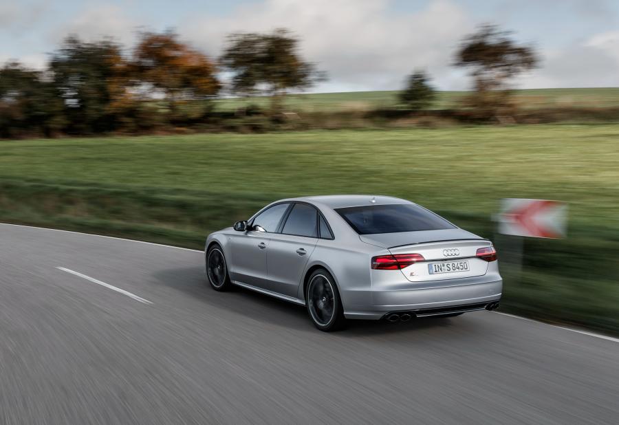  Audi S8 Plus (D4) 2015 года  (WW) (фото 3 из 47)